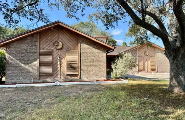 3/2 Southside Home-Behind Athletic Club Gallery 4
