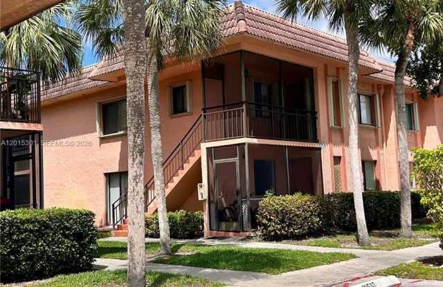 215 Lakeview Dr photos photos