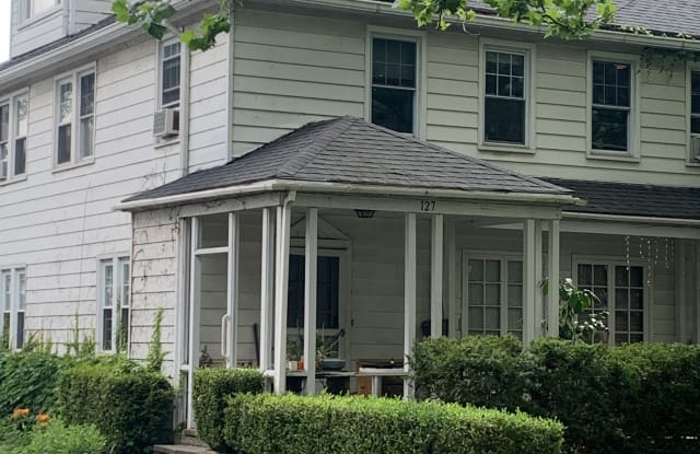 127 Clinton Heights Avenue - 127 Clinton Heights Avenue, Columbus, OH 43202