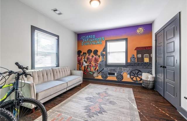 988 Mayson Turner Road NW photos photos