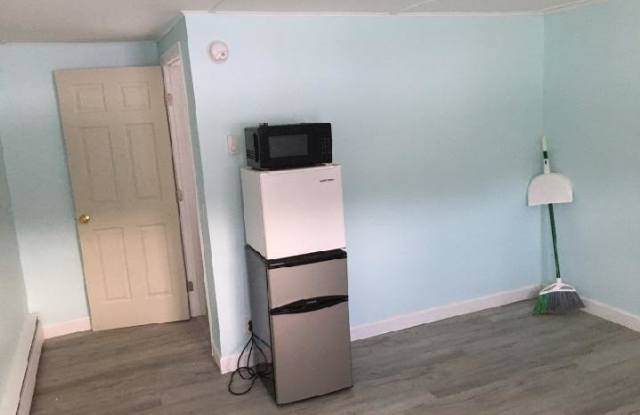 977 Daniel Webster Highway photos photos