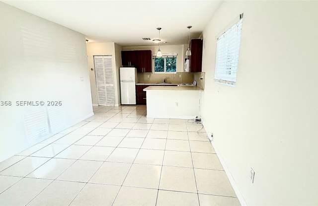 19505 SW 128th Ave Gallery 2