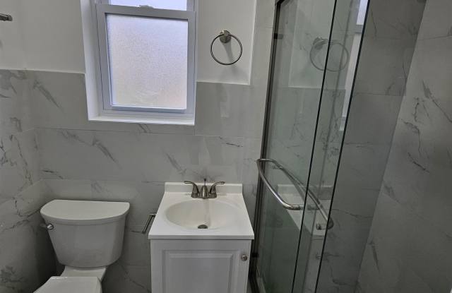 190 CENTRAL AVE photos photos