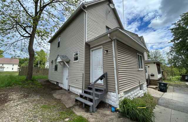 Section 8 & Eden Accepted – Modern 2-BR with Stylish Living & Newly Renovated! photos photos