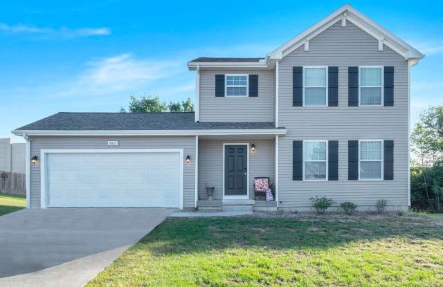 5625 Downing Street photos photos