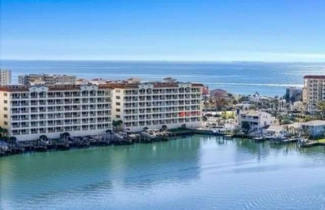 17715 GULF BOULEVARD photos photos