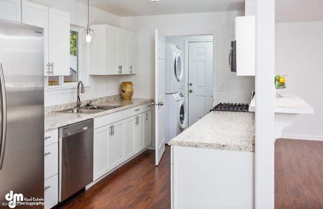 Beautiful South Side Home photos photos