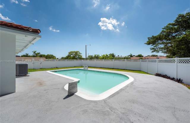 4700 Mckinley St photos photos