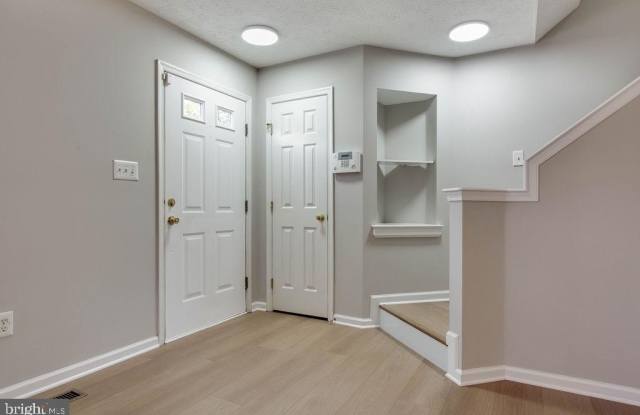 2713 PISCATAWAY RUN Drive Gallery 3