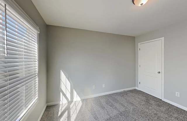 501 Georgia Street photos photos