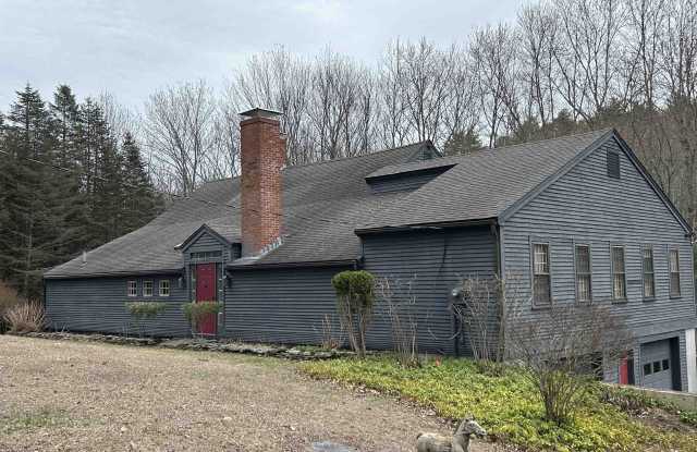 266 North Haverhill Road - 266 North Haverhill Road, Rockingham County, NH 03833