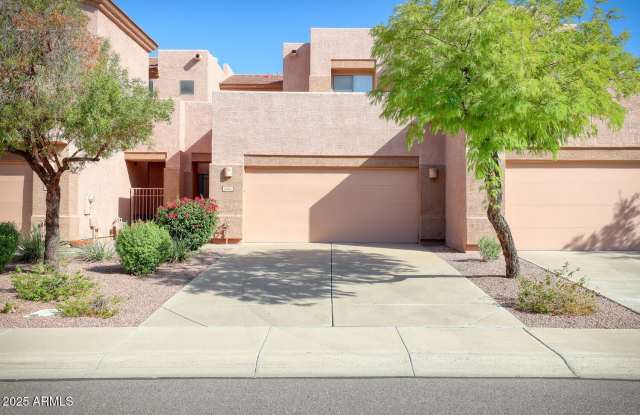 1404 W WEATHERBY Way Gallery 2