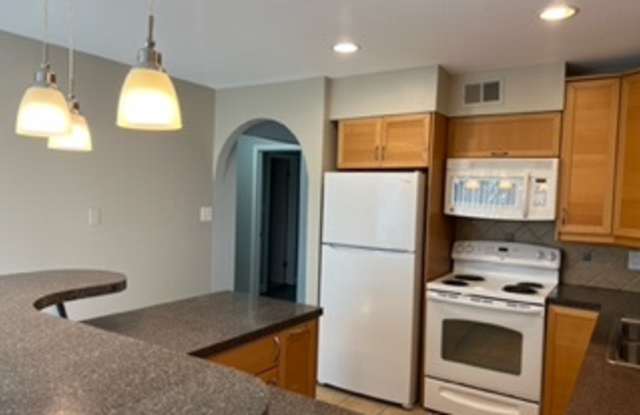 1422 Carol Ct Gallery 3