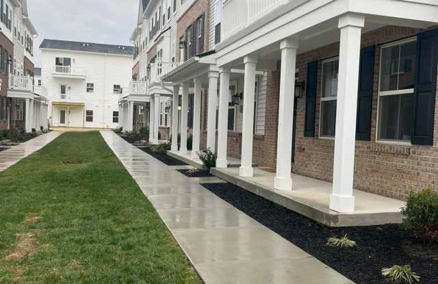 71 EAST FRONT ST photos photos