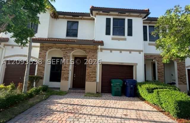 11387 SW 232nd Ter Gallery 2