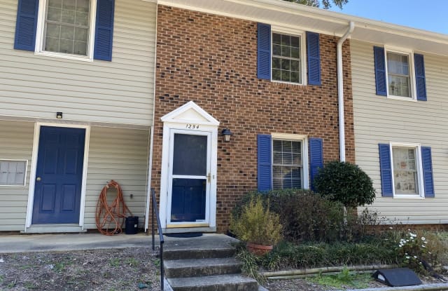 1254 Donaldson Court - 1254 Donaldson Court, Cary, NC 27511