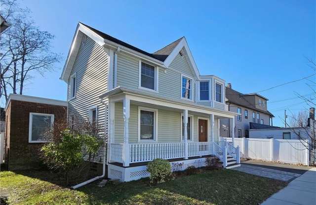 34 Woodland Street photos photos