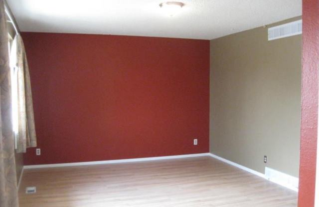 12494 Edwards Pl. Gallery 2
