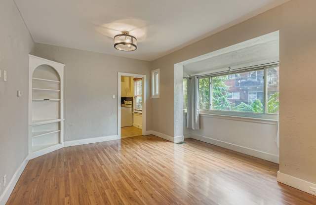 226 N Pearl St photos photos