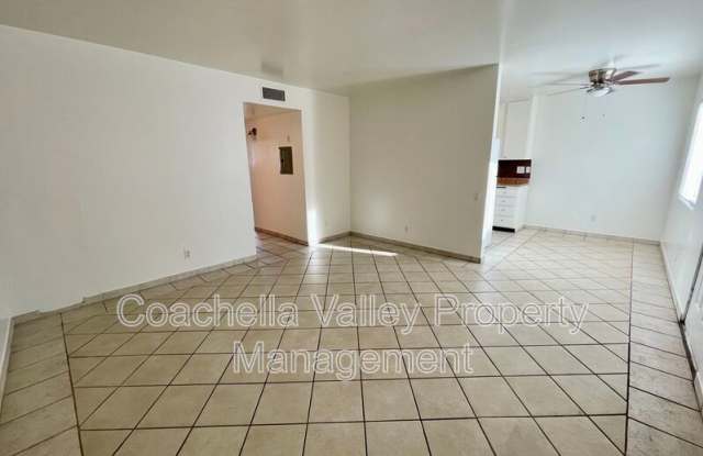 585 E Cottonwood Rd - 585 East Cottonwood Road, Palm Springs, CA 92262