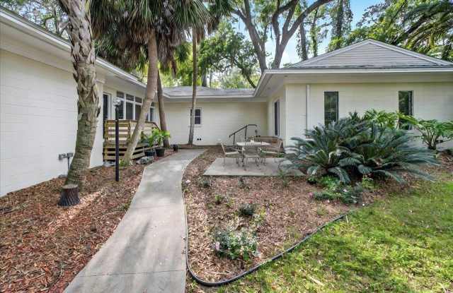 1205 Gardenia Drive photos photos