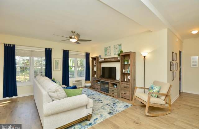 3436 MARTHA CUSTIS Drive photos photos