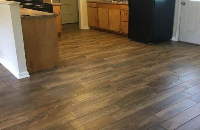 138 STEBBINS CT Gallery 2