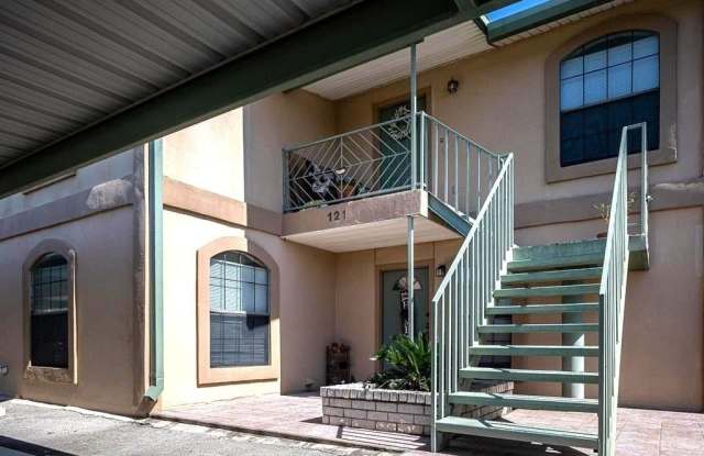 121 Rockwell Unit D - 121 Rockwell Way, Del Rio, TX 78840