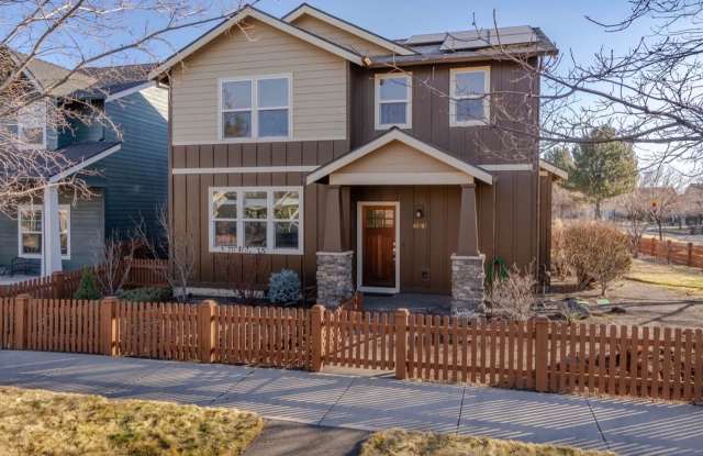 Welcome Home to Comfortable Bend Living - 61702 Darla Place, Bend, OR 97702