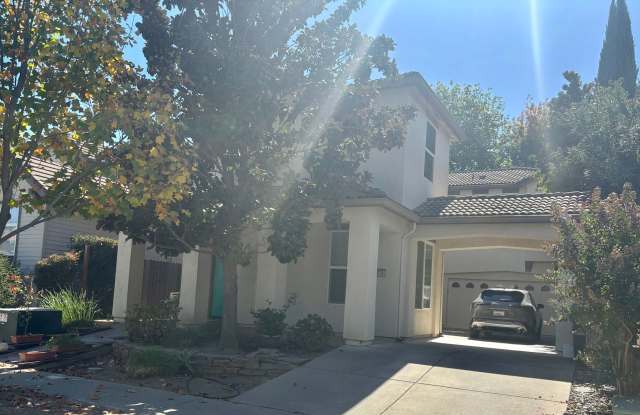 Stunning W. Sac 4/3.  Steps From The Lake!  Please reference ad for viewing!! Gallery 1