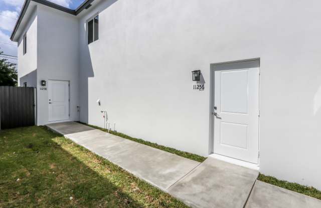 11256 Sw 187th St photos photos