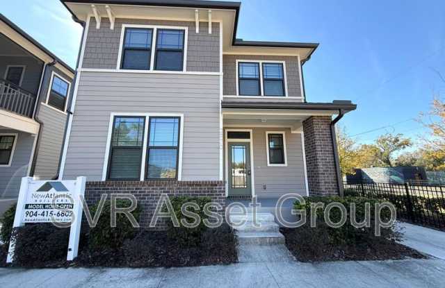 2970 College St photos photos