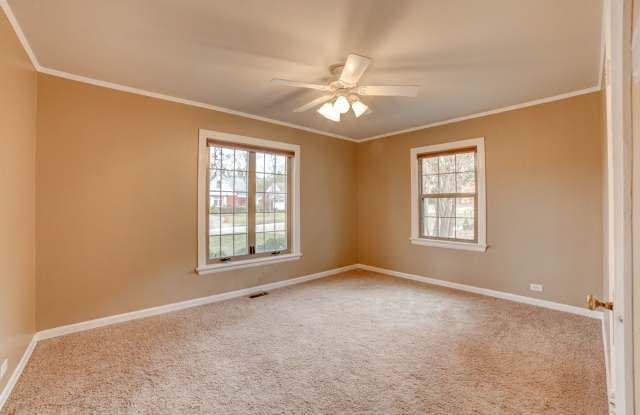 3 Bed | 1 Bath in Midtown! photos photos