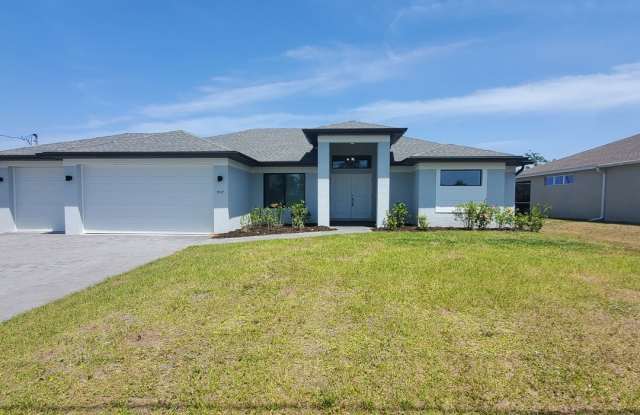 Modern Comfort in Cape Coral photos photos