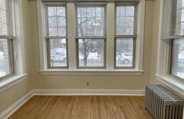 548 Elmwood Ave Gallery 3