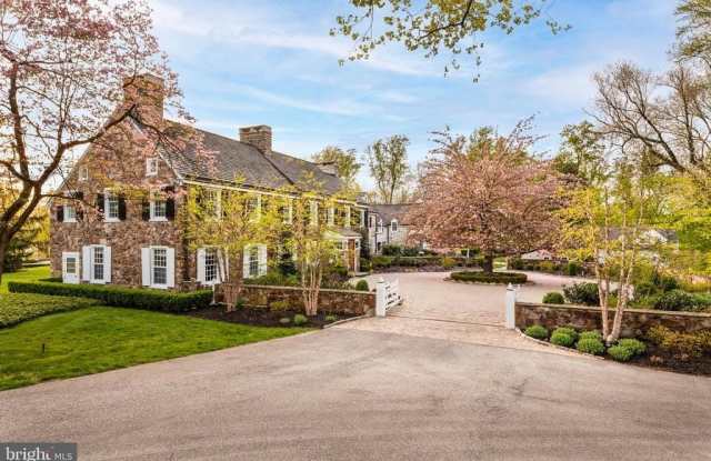 1746 MOUNT PLEASANT ROAD - 1746 Mount Pleasant Road, Montgomery County, PA 19085
