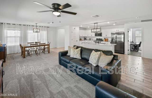 654 E Buckingham ave Gallery 3