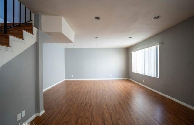 10614 Eastborne Avenue photos photos
