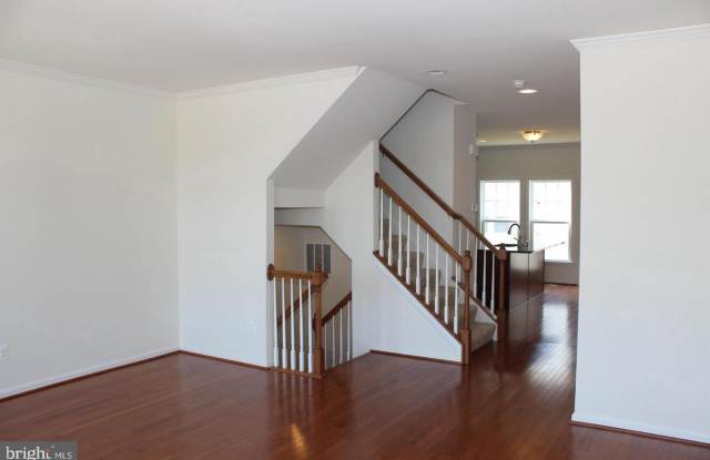 43313 NOVI TERRACE Gallery 3