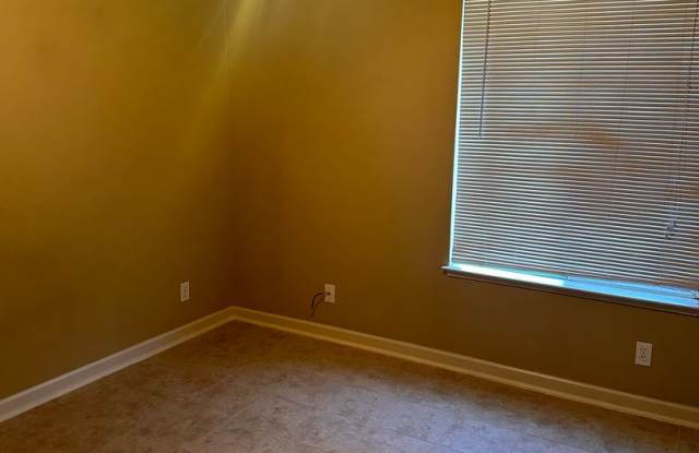 Great 4 bedroom 2 bath home photos photos
