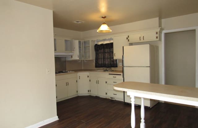 1324 NW 103rd St - 1324 Northwest 103rd Street, Oklahoma City, OK 73114