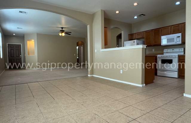 44148 W Askew Dr Gallery 3