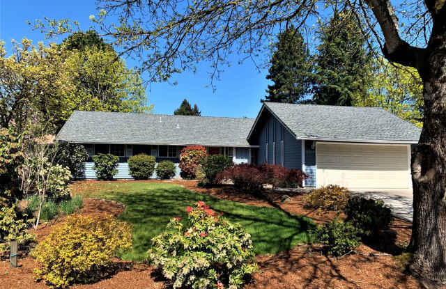 Desirable Cascade Park Location with Many Upgrades! Must See! photos photos