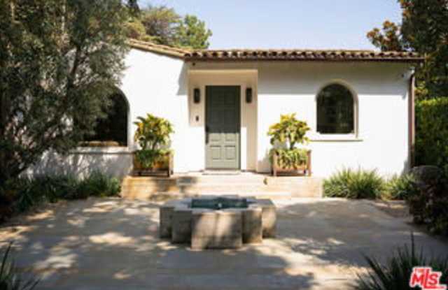 3787 Glenfeliz Boulevard Gallery 2