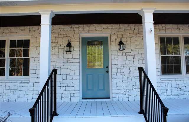 4275 Webb Bridge Road Gallery 3
