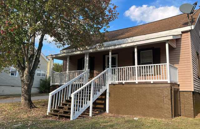 422 West Ave, Greenville, SC 29611 photos photos