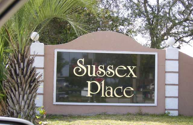 Patio Home, Minutes Away From UCF, Technology Park,  the E/W Expressway photos photos