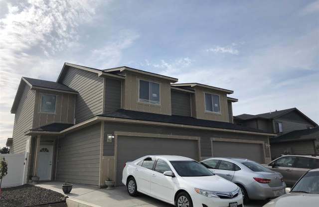 618 South Chronicle Lane photos photos