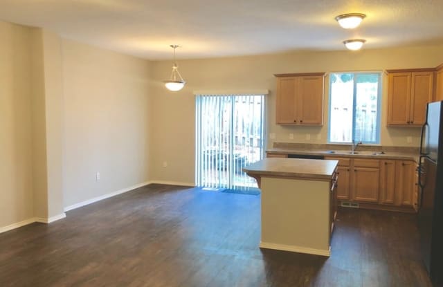 38627 Galway Street - 38627 Galway Street, Sandy, OR 97055