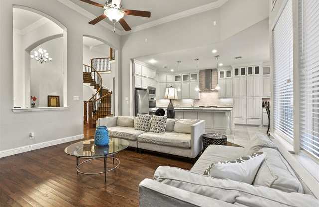 3612 Valencia Court Gallery 3